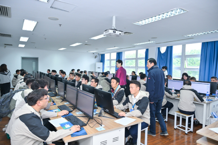 技能筑夢 服務先行——2025上海市物業管理行業職工職業技能競賽在我院青浦總校區圓滿落幕